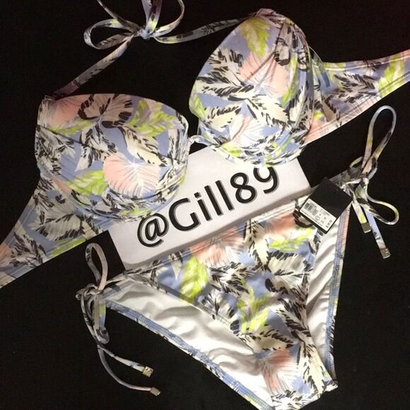 🆕34DD//LargeVictoria’s Secret Swimsuit Set - Picture 1 of 8